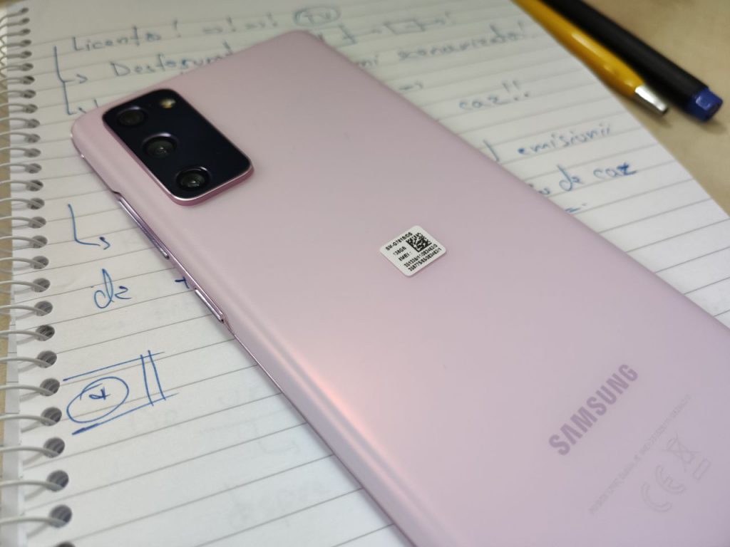 Noul Samsung S20 FE 5G