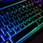 Cum este tastatura de gaming Genesis Rhod 500 RGB
