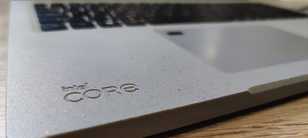 Acer Aspire Vero, laptopul reciclabil fabricat din materiale reciclate