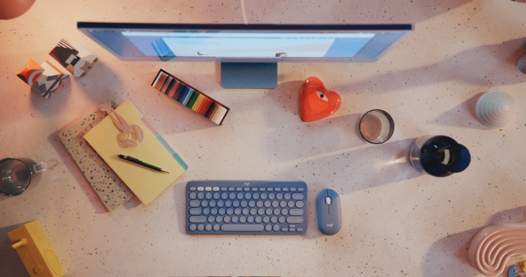 High Resolution PNG Designed for Mac K380 ENVR 01b