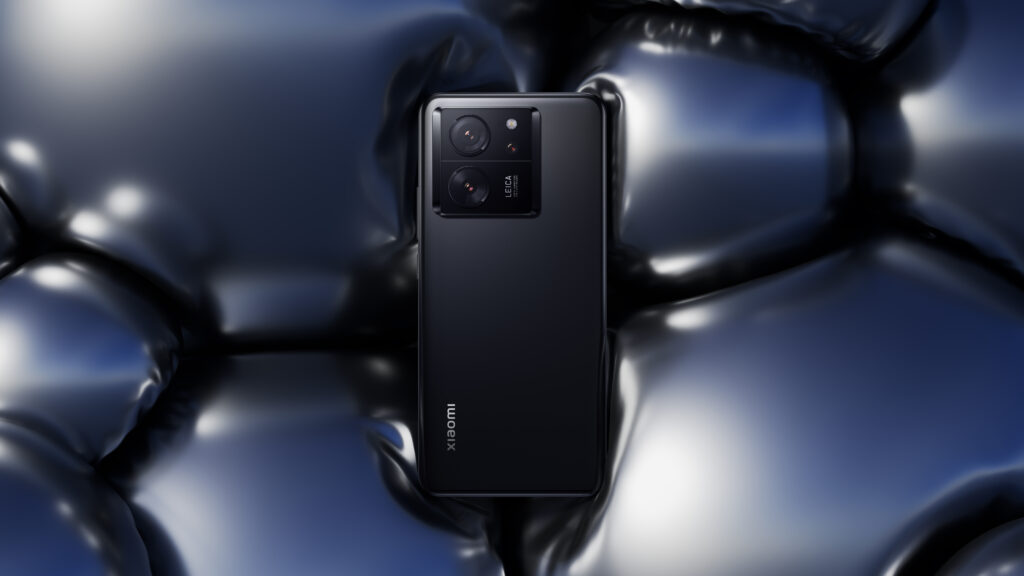 Xiaomi 13T Pro, telefonul care se încarcă în 19 minute