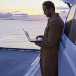 Cele mai noi lansări de la HP: laptopuri cu AI. Prețuri și disponibilitate 3 Cele mai noi lansări de la HP: laptopuri cu AI. Prețuri și disponibilitate