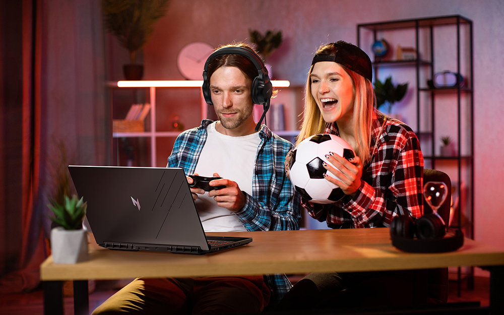 Acer anunță noi PC-uri de gaming, inclusiv desktop-ul Predator Orion 7000 și laptopurile Nitro V 14 / Nitro V 16