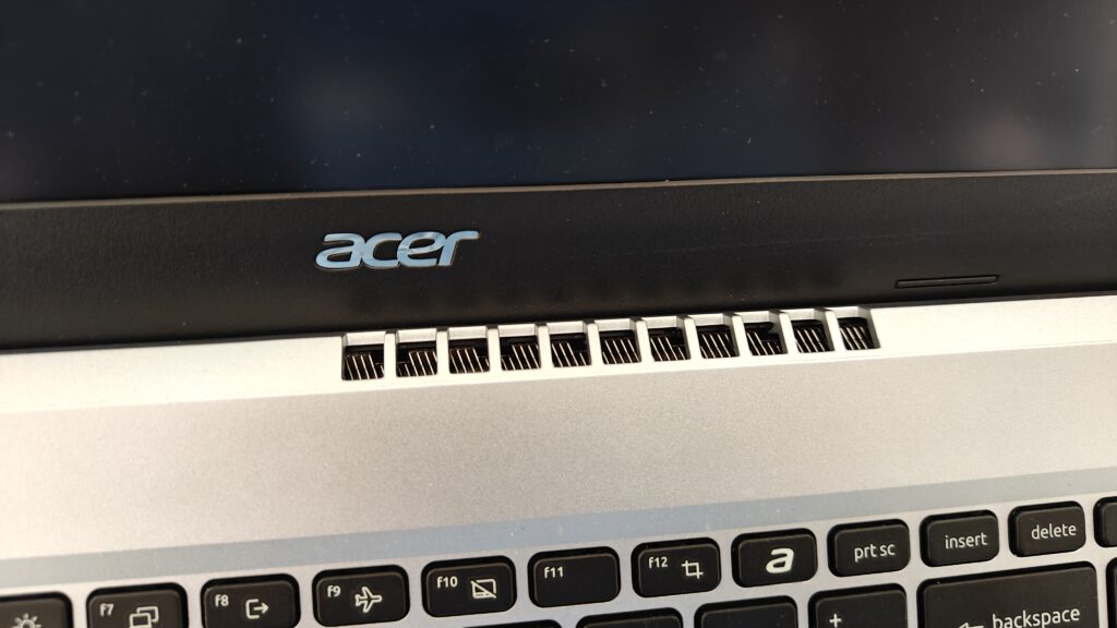 Cum îți digitalizezi compania cu ajutorul lui Acer Aspire Go 15