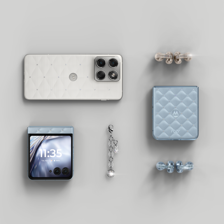 Motorola lansează noul motorola edge 70, în ediție exclusivă, în culoarea Pantone a anului 2026, accesorizată cu cristale Swarovski 3 Colour Of The Year 2026 Edge 70 Bundle Flatlay
