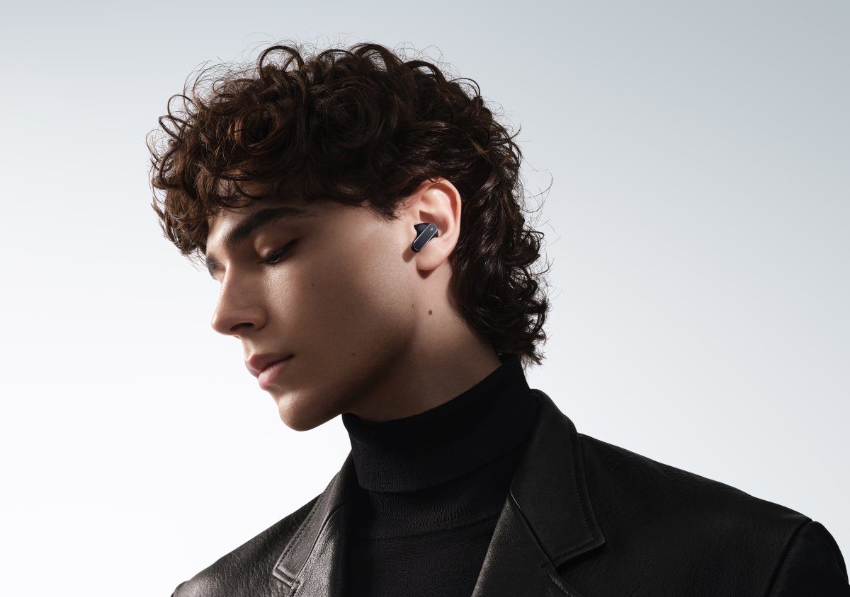 FreeBuds Pro 5 lifestyle 3