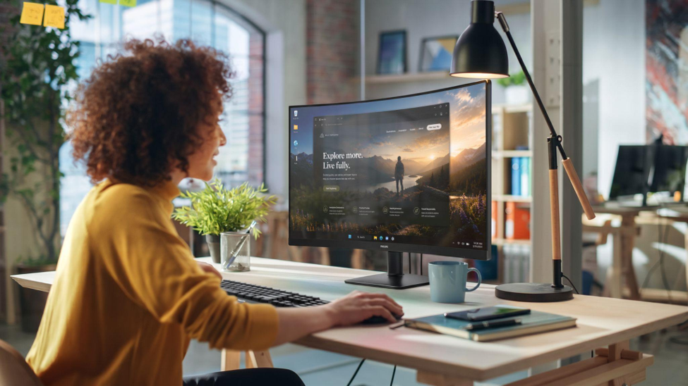 Philips lansează monitoare pentru muncă și divertisment
